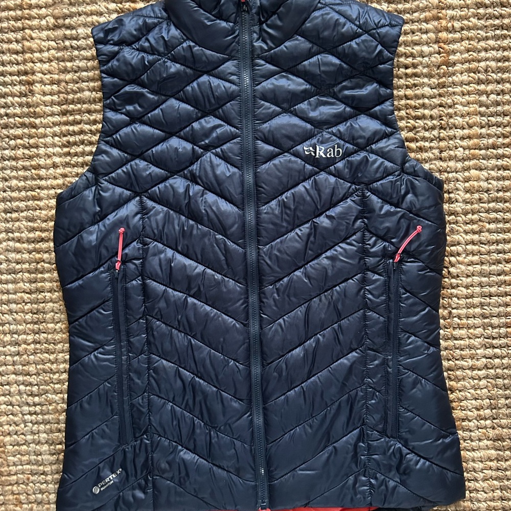 Women's Navy Rab Down Vest